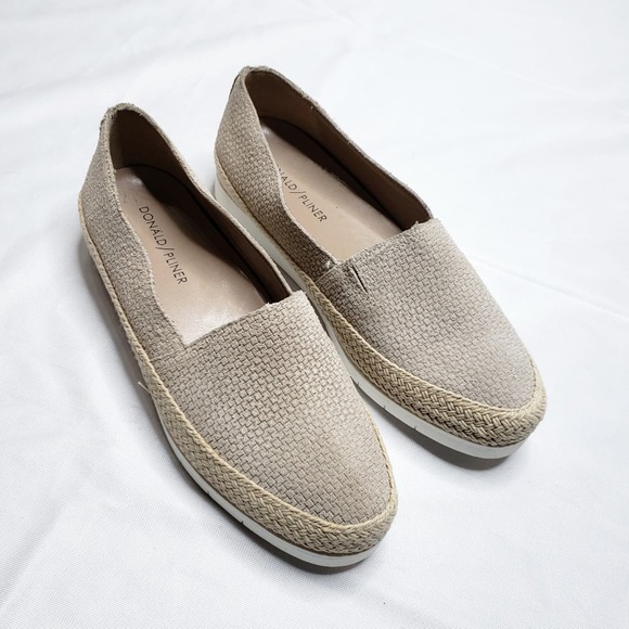 Donald J Pliner Paryn Slip On Loafers Leather Tan Espadrille Size 6 Women's - Picture 2 of 9